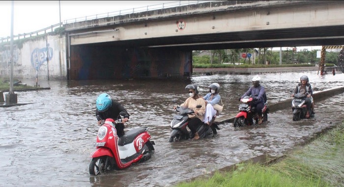 Banjir-Kaligawe-1-jan-21.jpg