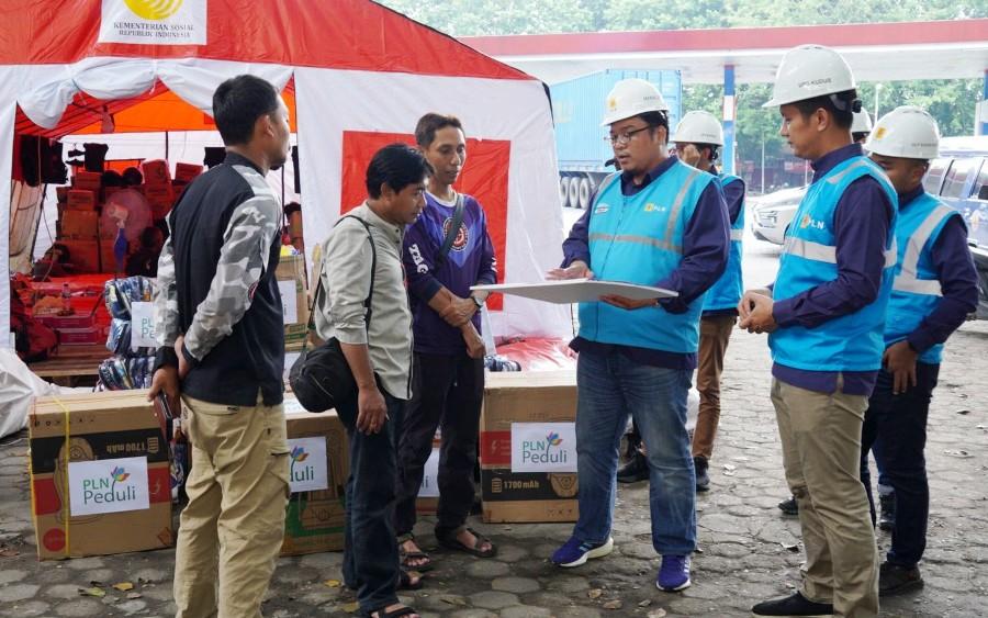 Bantuan-PLN-Kepada-Korban-Banjir-Kudus.jpg