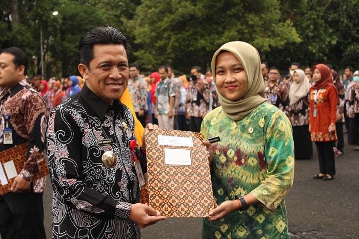 4 ASN di Lingkungan Pemkab Wonosobo Terima SK Kenaikan Pangkat, Ini Pesan Bupati Afif