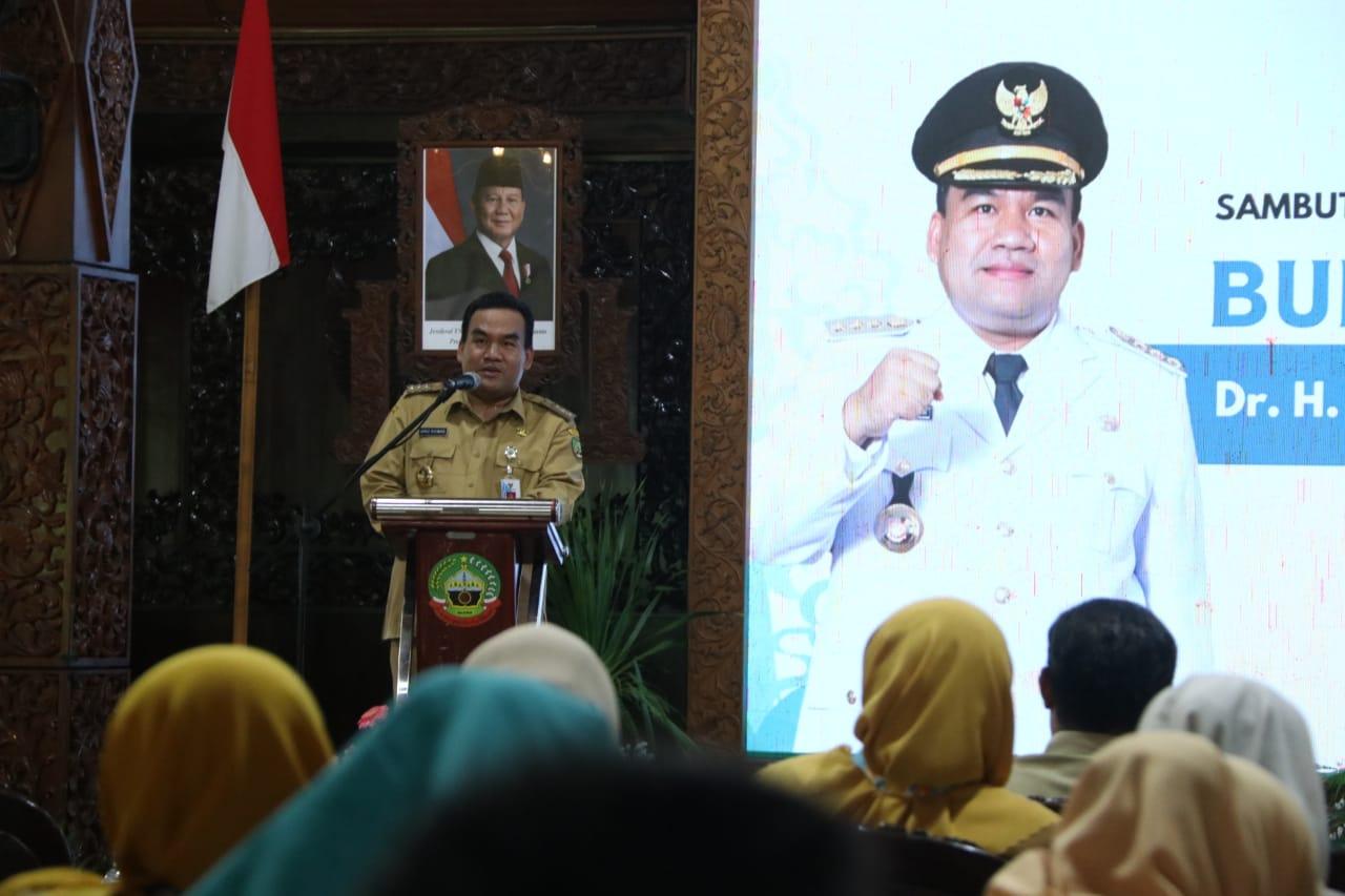 Bupati-Blora-Arief-Rohman-saat-sambutan-dalam-acara-pencanangan-Kesatuan-Gerak.jpg