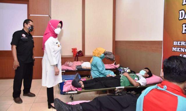 Pemkab Sukoharjo Bersama Ikatan Dokter Adakan Donor Darah untuk Peringati HUT IDI