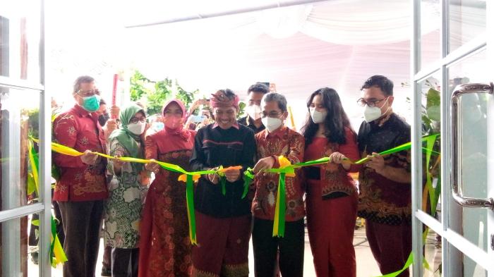 Resmikan Rumah Sakit AISs, Bupati Afif Minta Akses Kesehatan Lebih Merata