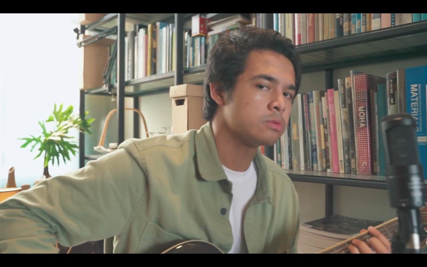 Chord Kunci Gitar Something More Nadhif Basalamah : You’re Not Asking Any Questions