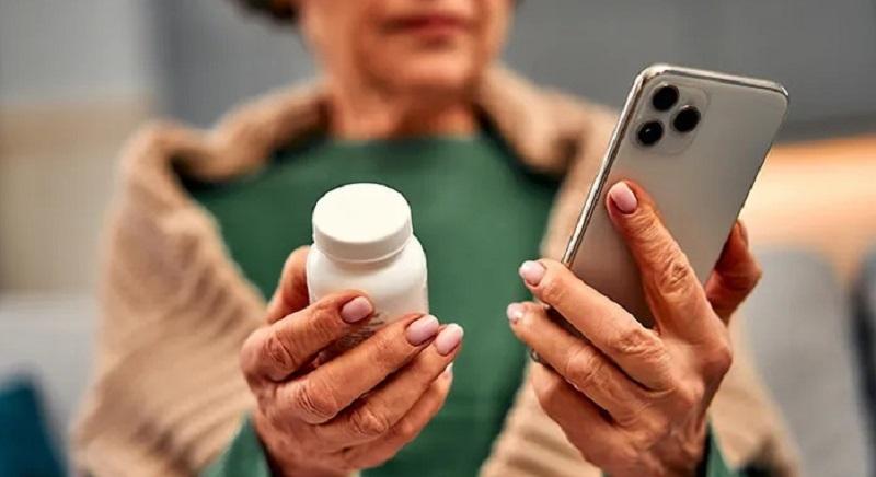 Di Balik Klik Beli: Risiko Penggunaan Obat Tanpa Resep di Era Digital - Tribunjateng.com