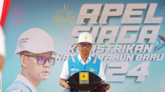 Direktur-Utama-PLN-Darmawan-Prasodjo-saat-menyampaikan-arahan.jpg