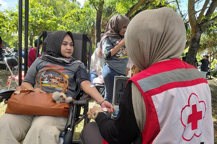 Donor-Darah-saat-May-Day-di-Jepara.jpg