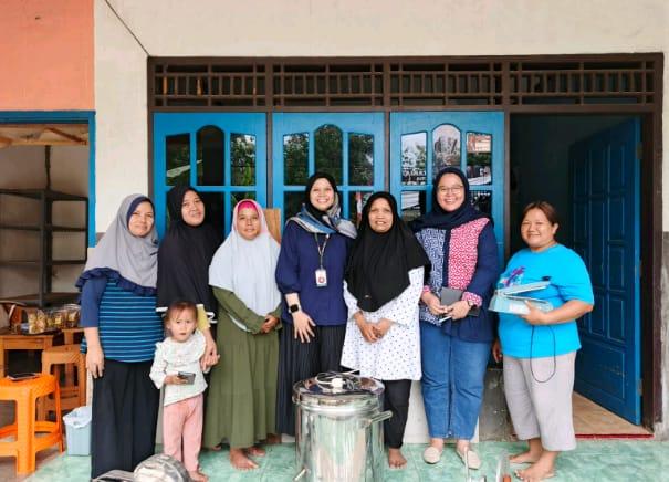 IT Telkom Purwokerto Perkuat Pemberdayaan Wanita melalui Program PKM di UMKM Melati