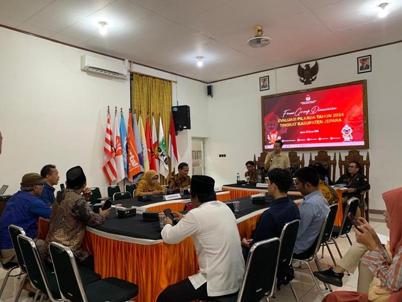 FGD-Evaluasi-Bawaslu-Jepara.jpg