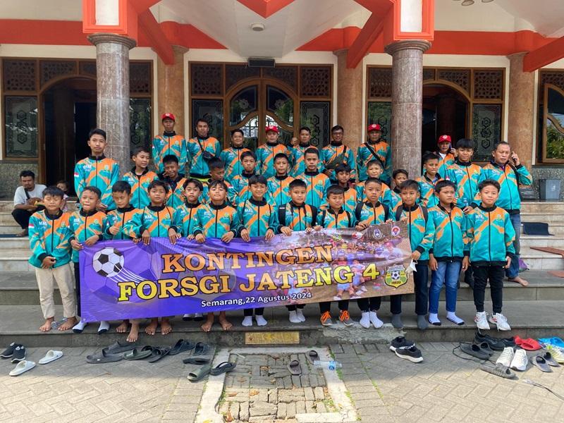 Forsgi-Jateng-Piala-Menpora.jpg<pf>Forsgi-Semarang-Piala-Menpora.jpg<pf>Tim-Forsgi-Sukoharjo-KU10.jpg<pf>Forsgi-Piala-Gubernur-2024.jpg