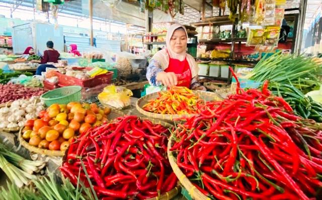 Foto-salah-satu-pedagang-cawi-Tuti-A22.jpg
