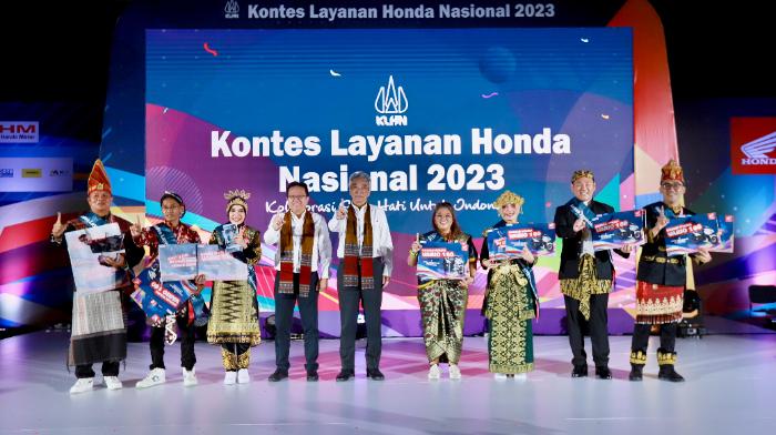 Front-Line-People-Terbaik-dalam-Kontes-Layanan-Honda-Nasional-2023.jpg