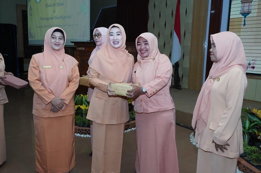 Halal-Bihalal-Dharma-Wanita-Persatuan-Kota-Pekalongan.jpg