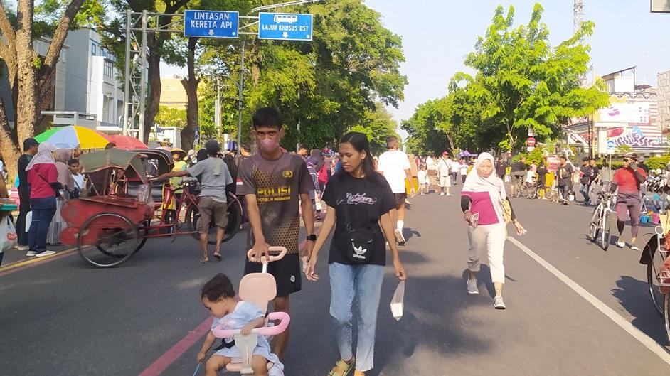 Info Lur, Mulai Besok PKL dan UMKM Bisa Jualan di CFD Simpang Gladak Solo