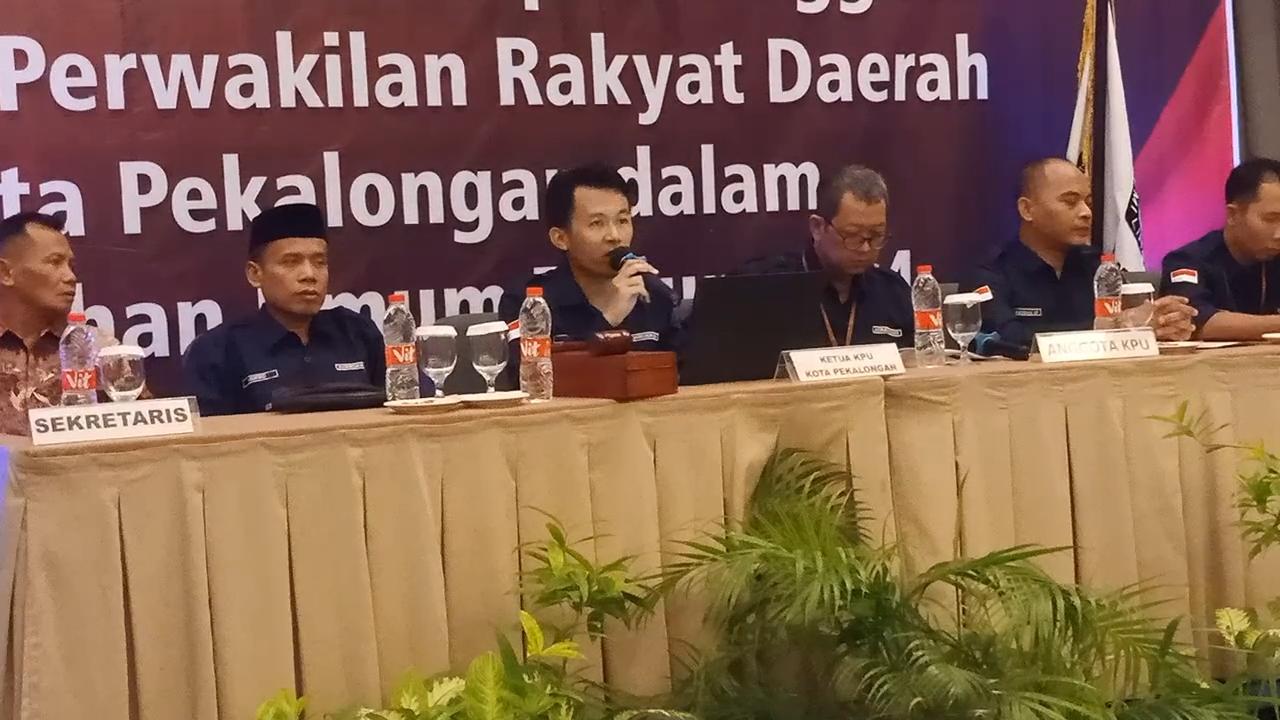 KPU-Kota-Pekalongan-menetapkan-perolehan-kursi-dan-35-calon-terpilih.jpg