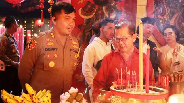 Pastikan Perayaan Tahun Baru Imlek Aman, Kapolres Wonosobo Tinjau Klenteng Hok Ho Bio