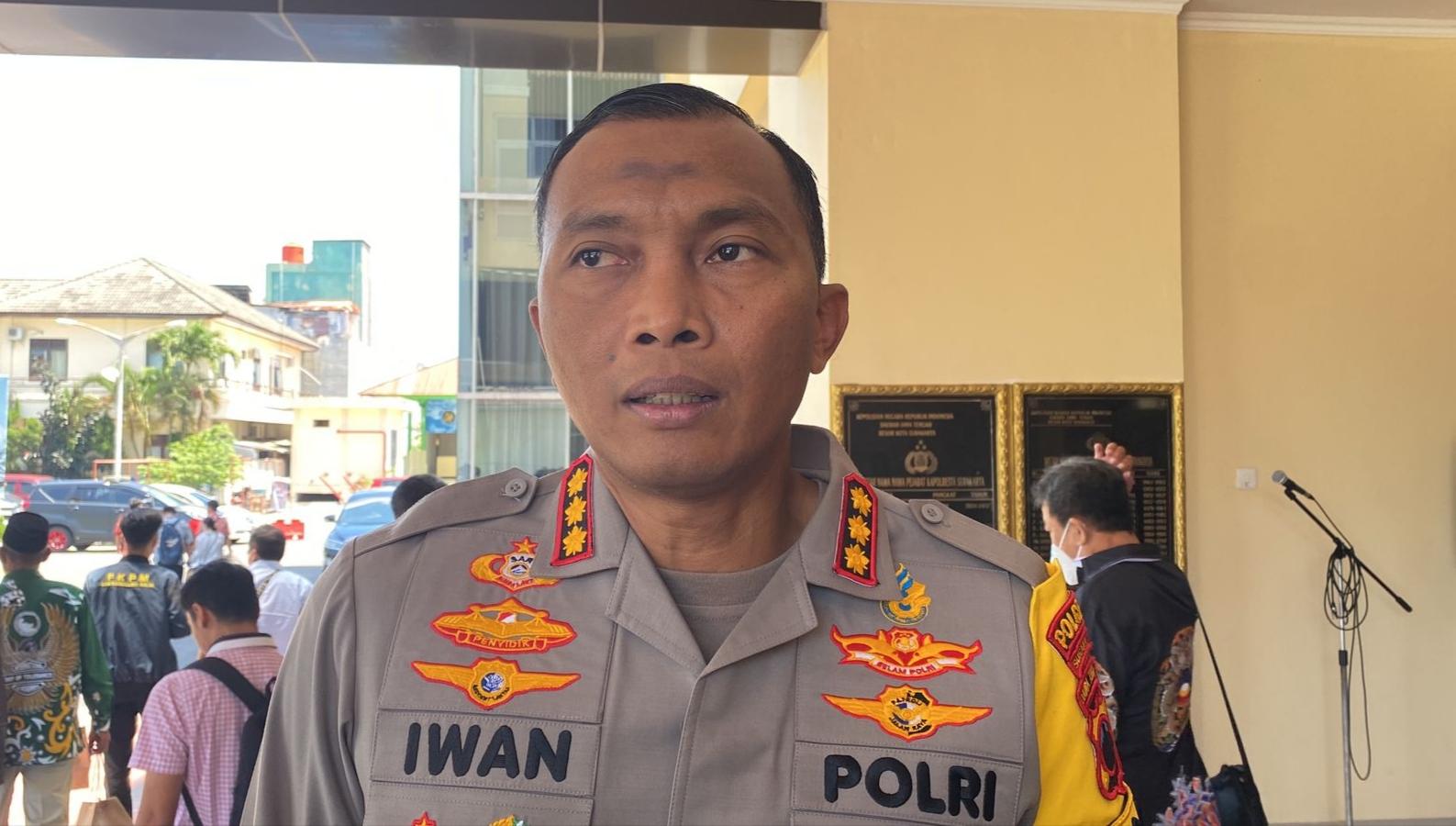 Kapolresta-Surakarta-Kombes-Pol-Iwan-Saktiadi-saat-ditemui.jpg