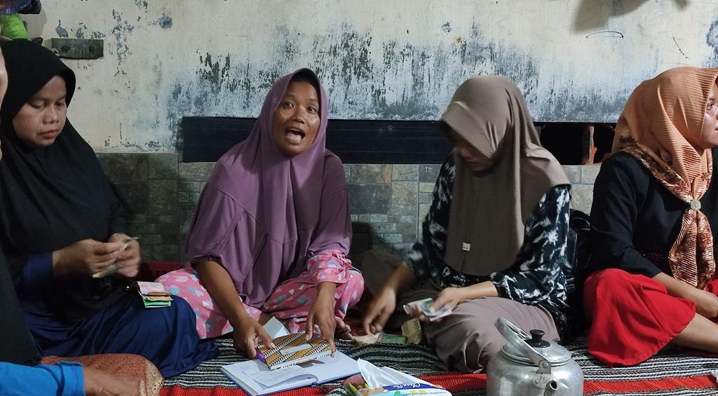Perempuan Pesisir Demak Hidupkan Koperasi saat Kampung Nyaris Mati