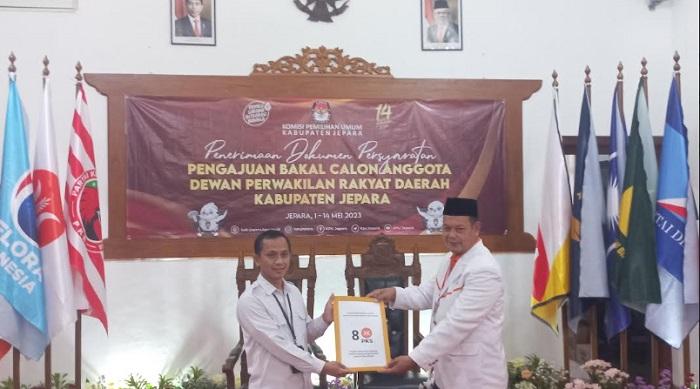 PKS Jadi Parpol Pertama Datangi KPU Jepara, Daftarkan 50 Bacaleg DPRD