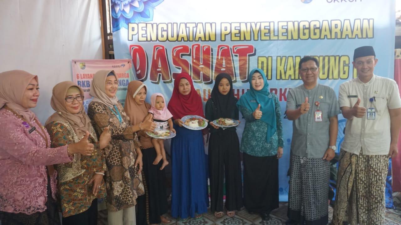 Ketua-TP-PKK-Kota-Pekalongan-Inggit-Soraya-saat-memberikan-penguatan-Penyelenggaraan-Dashat.jpg