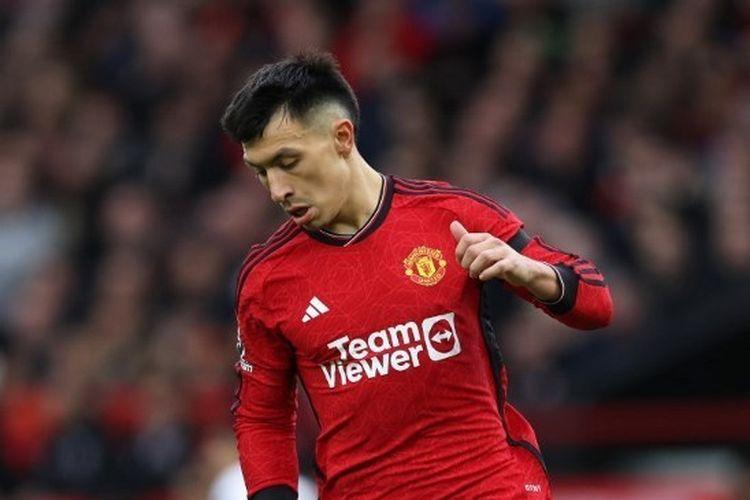 Lisandro-Martinez-MU.jpg