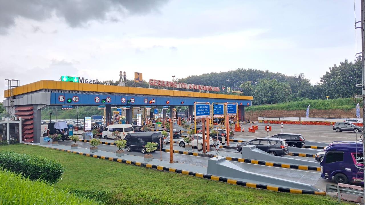 Arus Kendaraan Tol Jateng Melonjak, Mayoritas Menuju ke Solo dan Yogyakarta