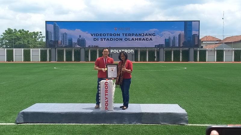 Video Videotron Polytron di Supersoccer Arena Kudus Dinobatkan MURI Terpanjang di Stadion