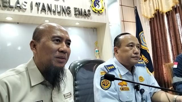 DLU Pastikan Perawatan KM Kirana I yang Terbakar di Pelabuhan Tanjung Emas Semarang Sesuai SOP