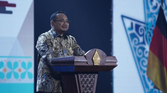 Menteri-Agama-Menag-Yaqut-Cholil-Qoumas-menutup-Annual-International-Conferencefds23111.jpg