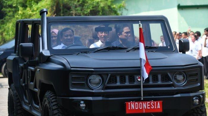 Menteri-BUMN-Erick-Thohir-saat-bersama-Prabowo-Subianto-dan-Presiden-Jokowi-130823-D.jpg