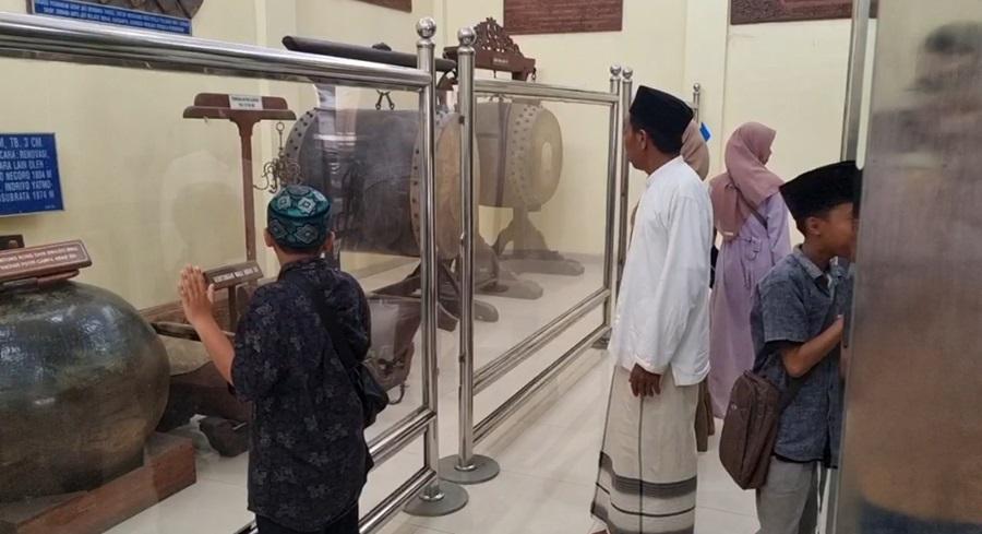 Ngabuburit-di-Museum-Masjid-Agung-Demak.jpg