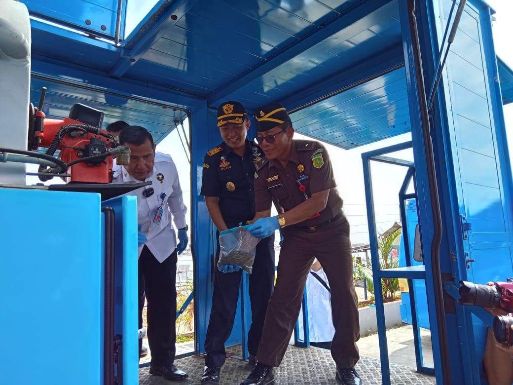 Pemusnahan-barang-bukti-narkoba-pada-peringatan-hari-anti-narkotika-internasional.jpg