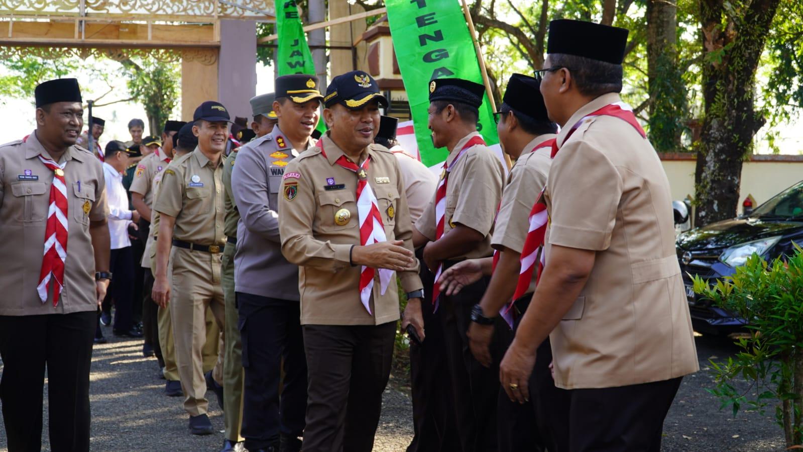Penjabat-Pj-Bupati-Jepara-Edy-Supriyanta-menghadiri-acara-Jambore.jpg