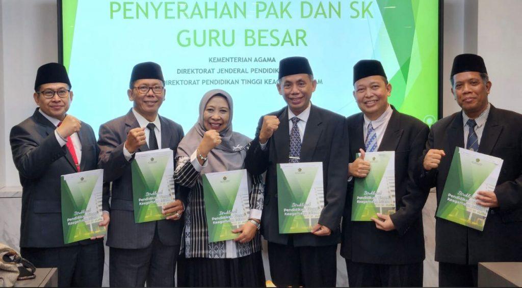 Perkuat-Bidang-Riset-UIN-Walisongo-Tambah-Sebelas-Guru-Besarfds654.jpg