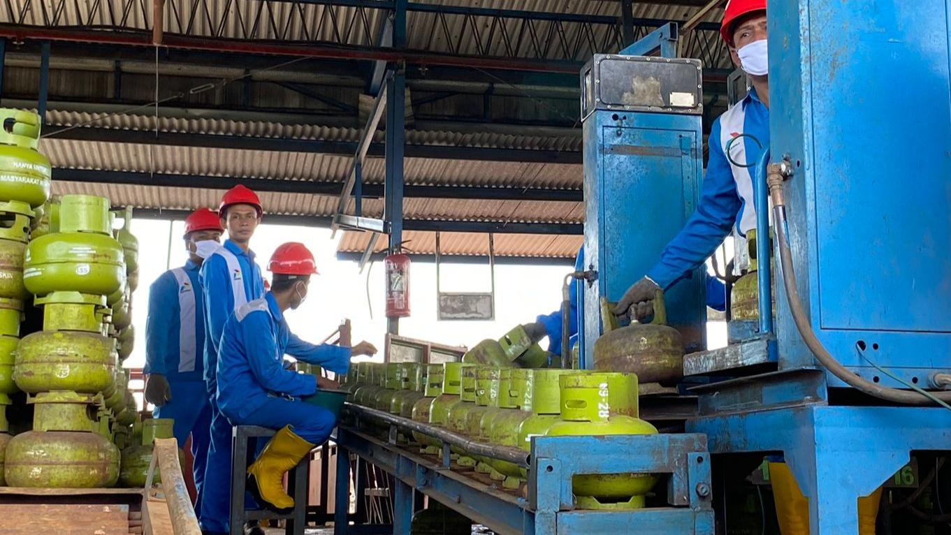 Produksi-Gas-LPG-3kg-di-SPBE-Kaliwungu-Kudus.jpg