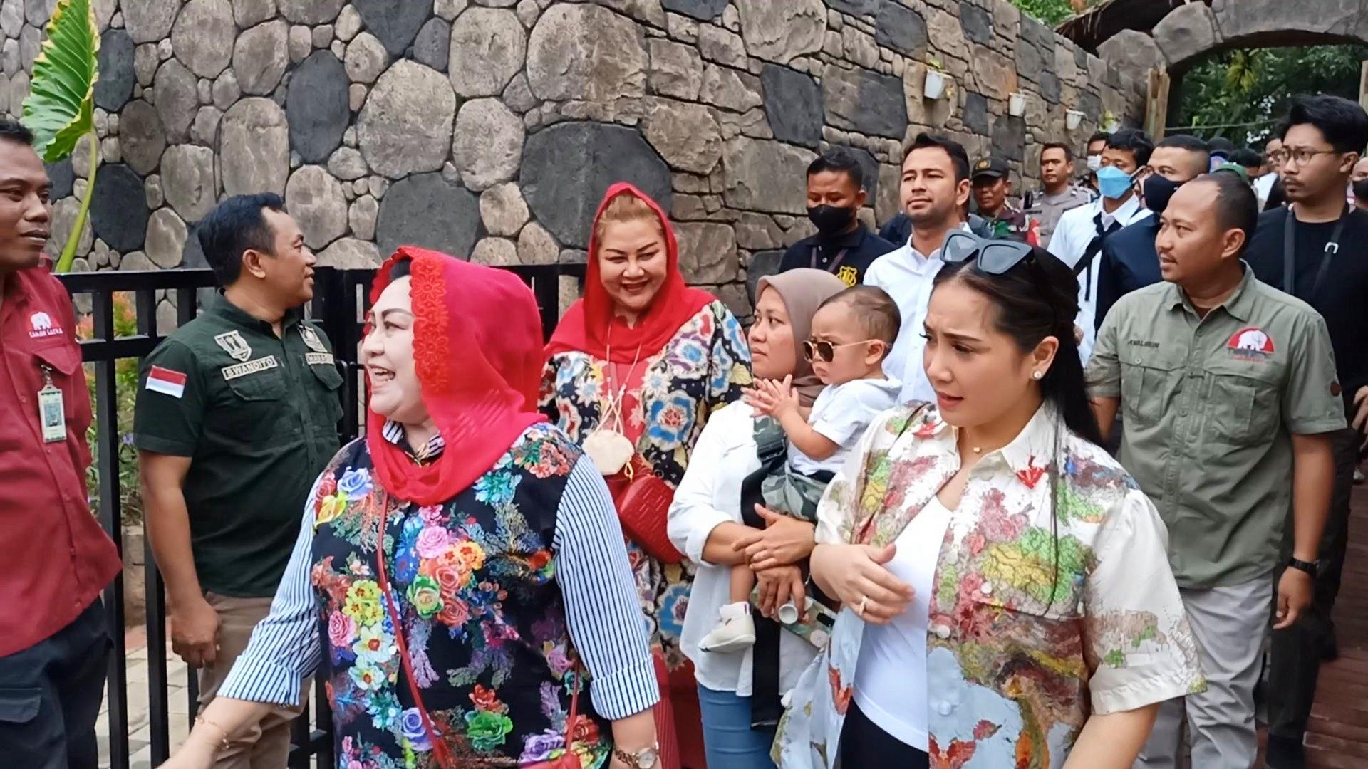 Raffi Ahmad dan Nagita Slavina Ungkap Kesannya Setelah Keliling Semarang Zoo, Siap Ikut Mengelola