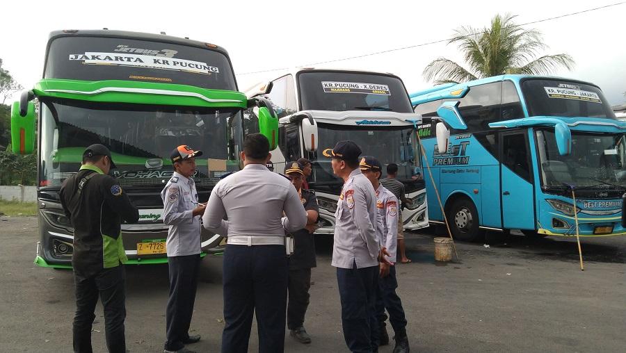 Ramp-Check-Bus-Terminal-Karangpucung-Cilacap.jpg