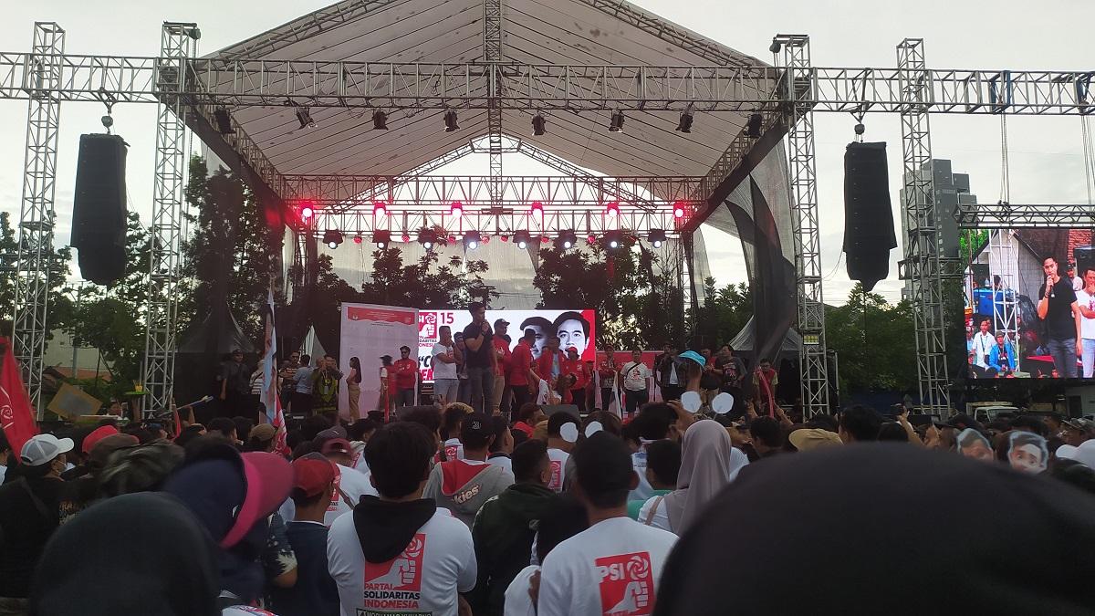 Kaesang Gempur Kota Solo, Kampanye Terbuka Pertama PSI di Laweyan