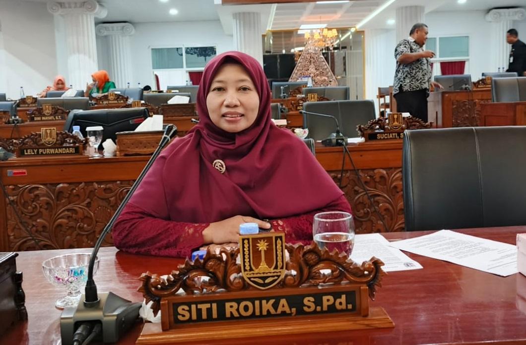 Dewan Apresiasi Program Pembebasan Ijazah dalam 100 Hari Kerja Wali Kota Semarang