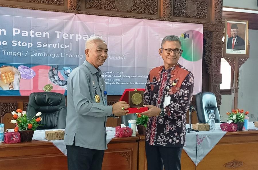 Diharapkan Tiap Tahun Ada 10 Produk Kekayaan Intelektual Asal Kudus yang Dipatenkan