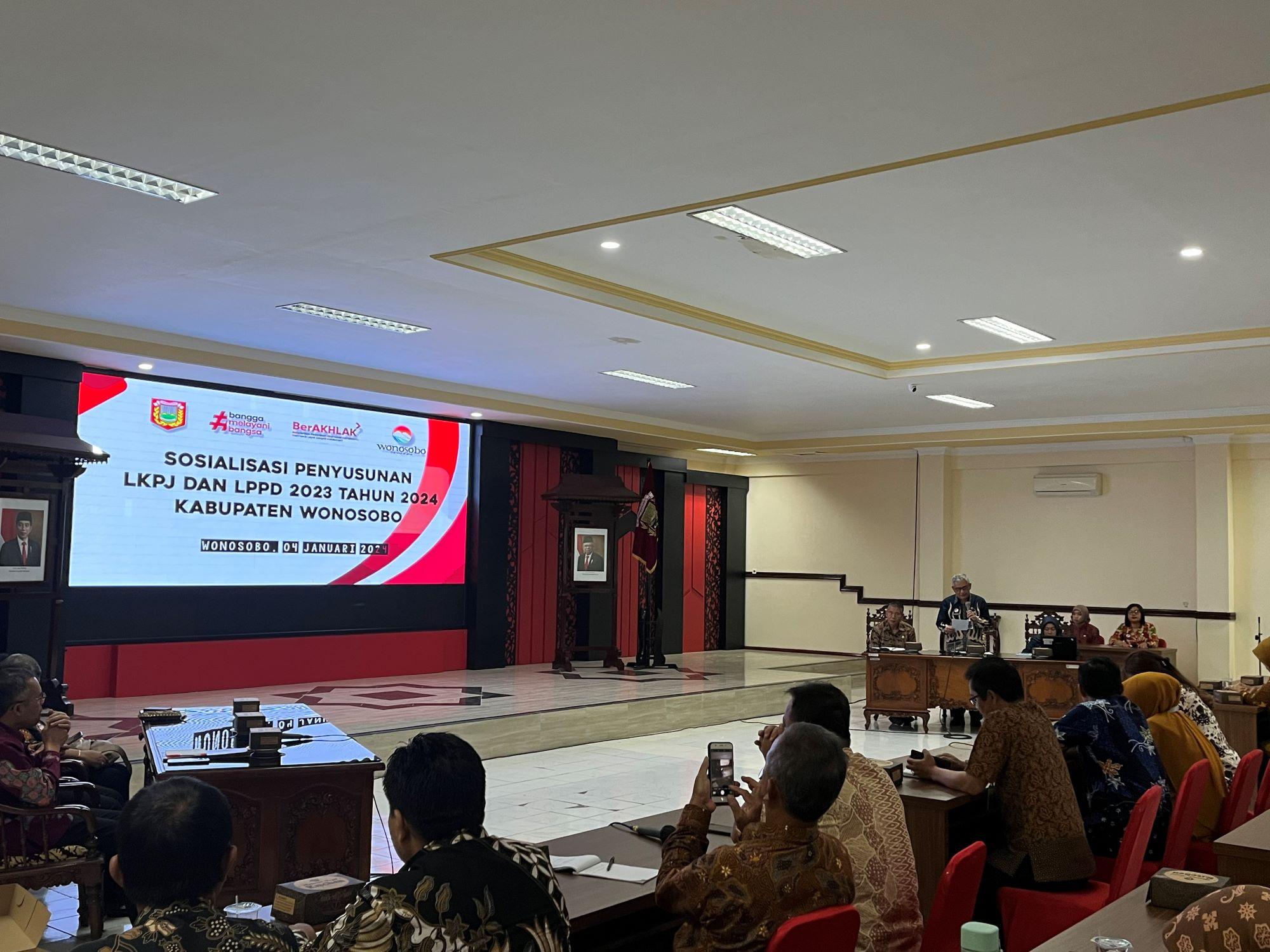 Tingkatkan Transparansi dan Akuntabilitas, Pemkab Wonosobo Sosialisasikan Penyusunan LKPJ dan LPPD