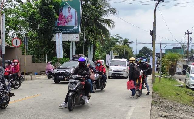 Arus Lalu Lintas di Jalur Ajibarang Banyumas Mulai Padat, Kecepatan Pemudik 30-40 Km Per Jam