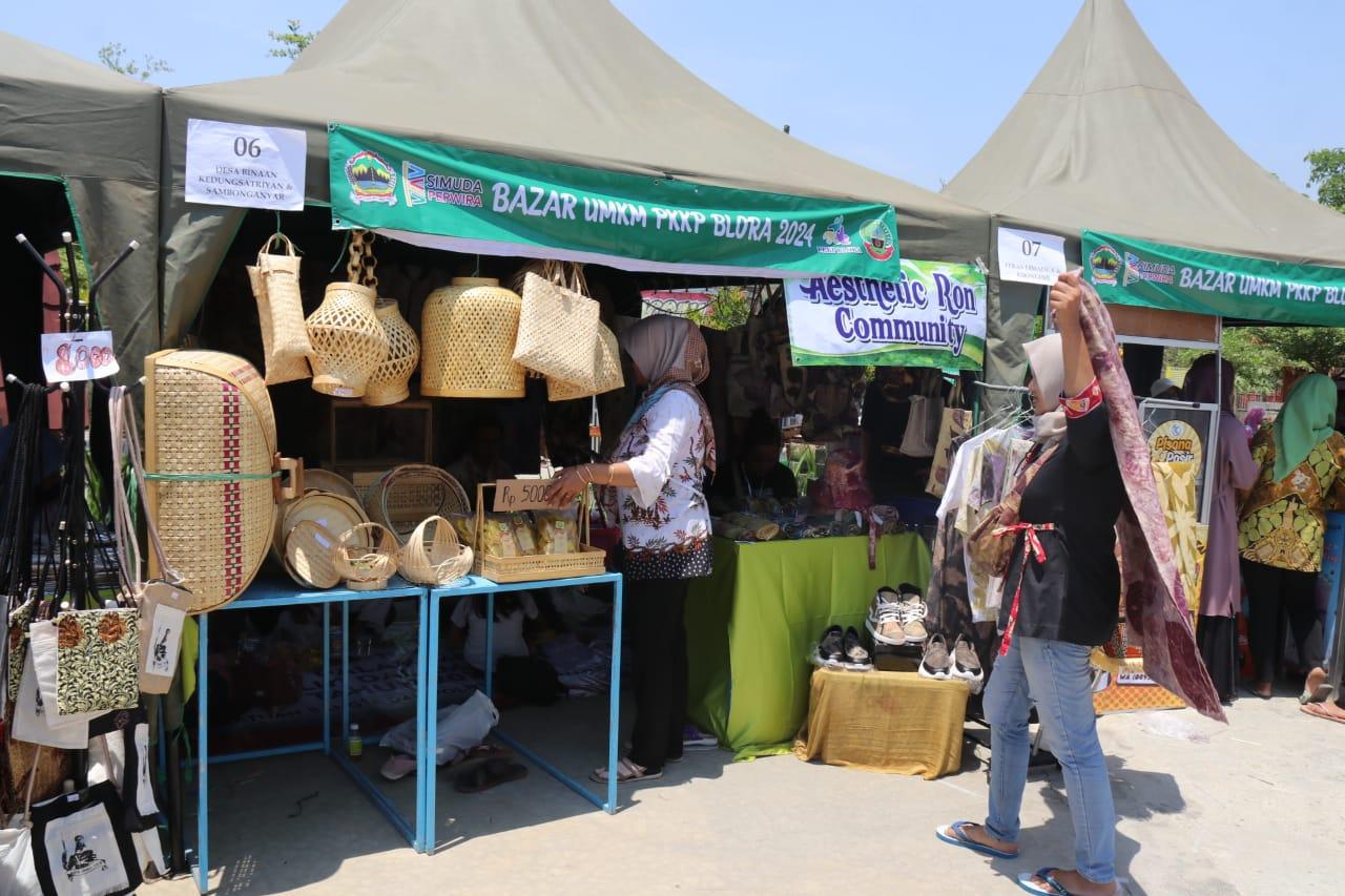 Sejumlah UMKM Ikuti Bazar UMKM PKKP di Wisata Noyo Gimbal Bangsri Blora