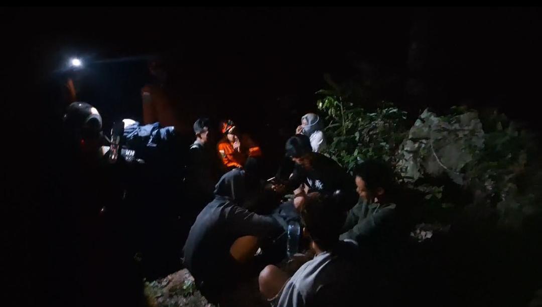 Video Alhamdulillah, 5 Pemuda Berhasil Diselamatkan Tersesat di Gunung Argopuro Lasem