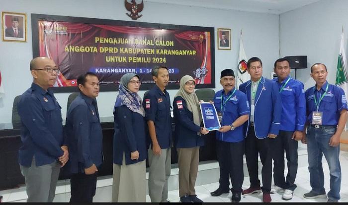 DPC Demokrat Karanganyar Daftarkan 45 Bacaleg, Tri Haryadi: Minimal Setiap Dapil Dapat Kursi