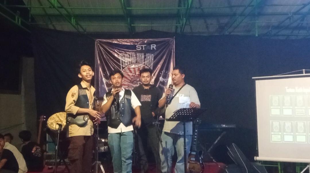 Atlas Custom Rider Jaga Kesolidan Komunitas Lewat Venetia Van Java Ride