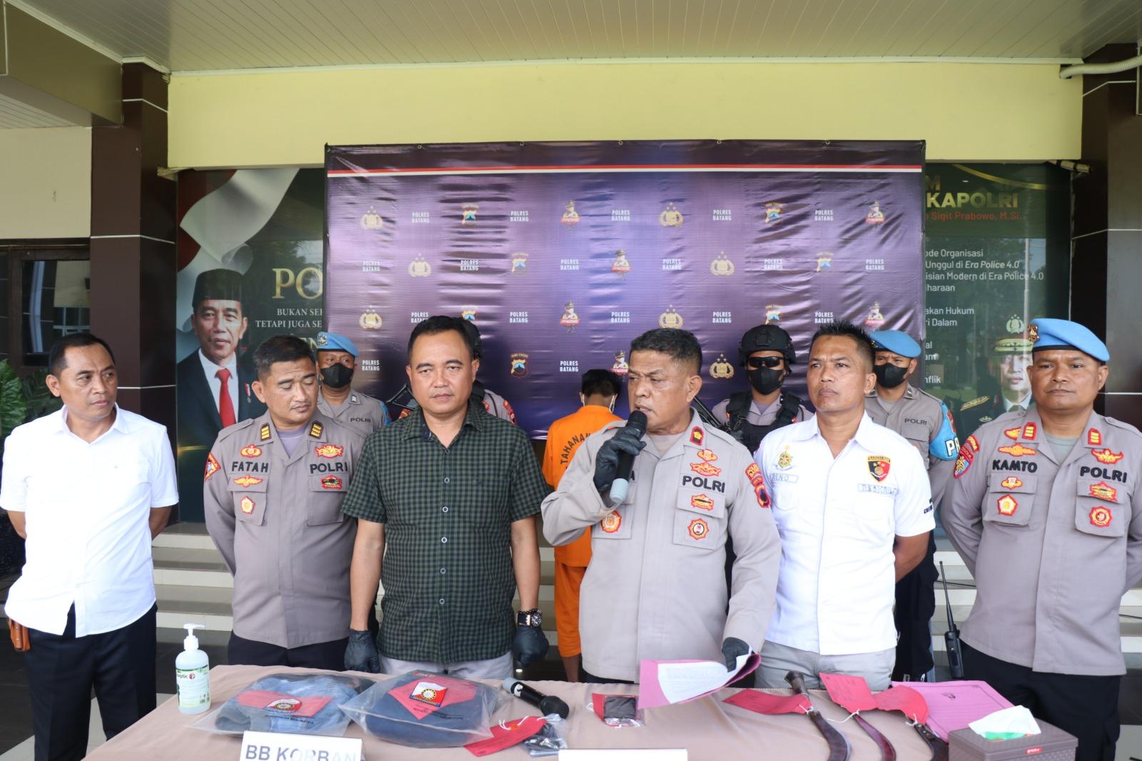 Tawuran Antar Geng di Batang Makan Korban Salah Sasaran, Seorang Warga Dibacok Cuma karena 2 Hal Ini