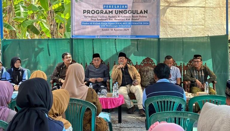 Resmikan Program Unggulan, WR II: Sinergi Mahasiswa KKN UIN Walisongo dan Masyarakat