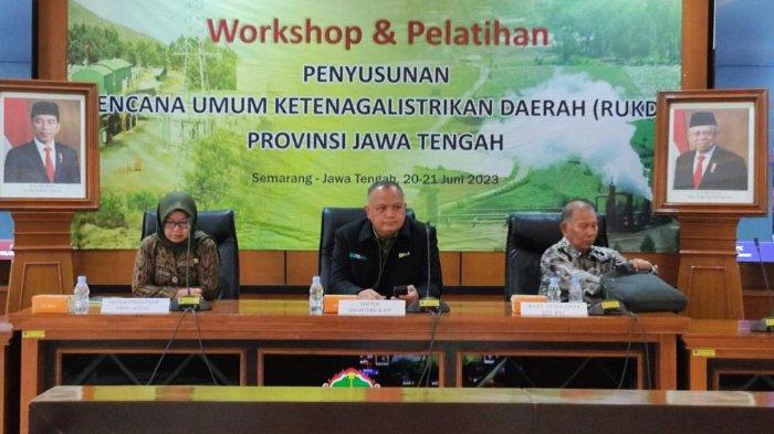 Workshop-dan-pelatihan-penyusunan-RUKDgdf4trf.jpg