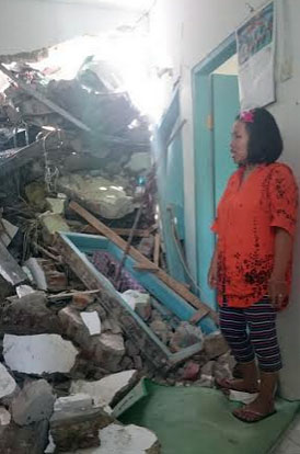 Longsor Menerjang Kalipancur, Kurnia Selamatkan Putrinya Lewat Jendela