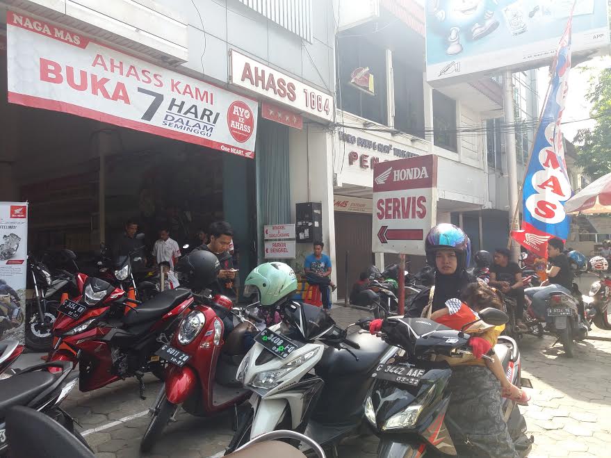 dealer-resmi-honda-naga-mas_20170702_132453.jpg